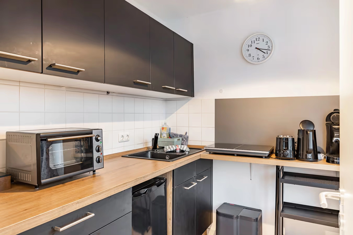 Rosenkranz - Ferienwohnungen - Nähe Flughafen Ber Maisonettewohnung Schönefeld Küche