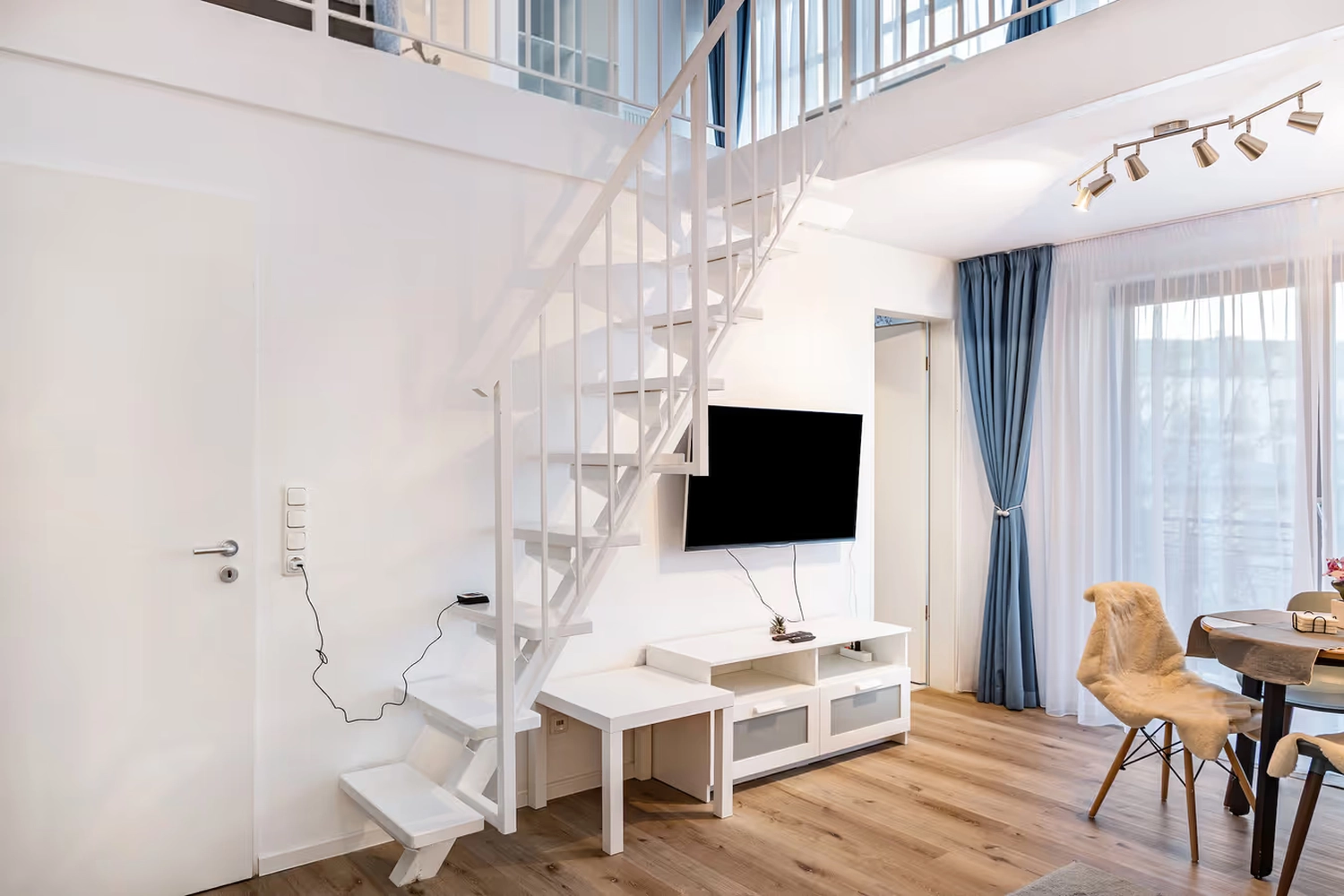 Rosenkranz - Ferienwohnungen - Nähe Flughafen Ber Maisonettewohnung Schönefeld Zimmer