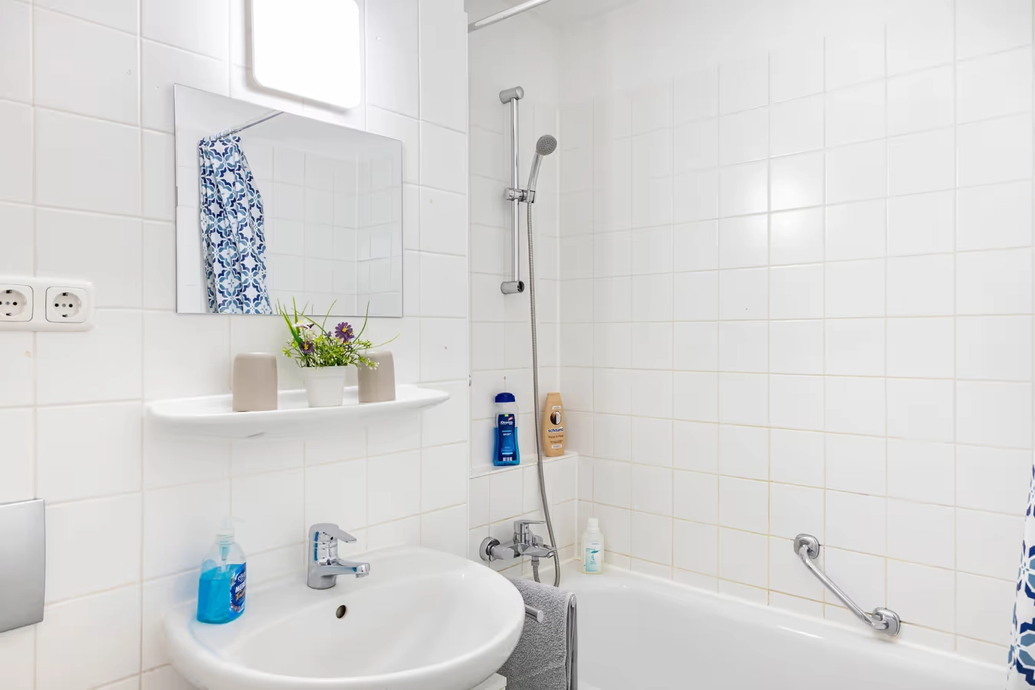 Rosenkranz - Ferienwohnungen - Nähe Flughafen Ber Maisonettewohnung Schönefeld Bad